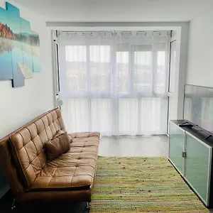 https://barca-5-new-beach-apartment.catalonia-hotels.com